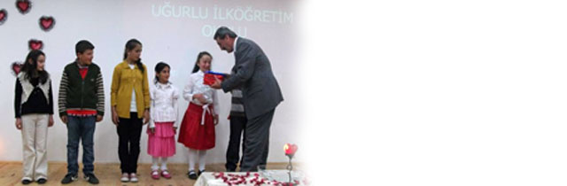 Uğurluda Şiir Dinletisi