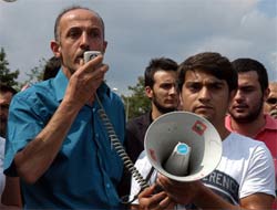 Öğrencilerden Bağış Protestosu