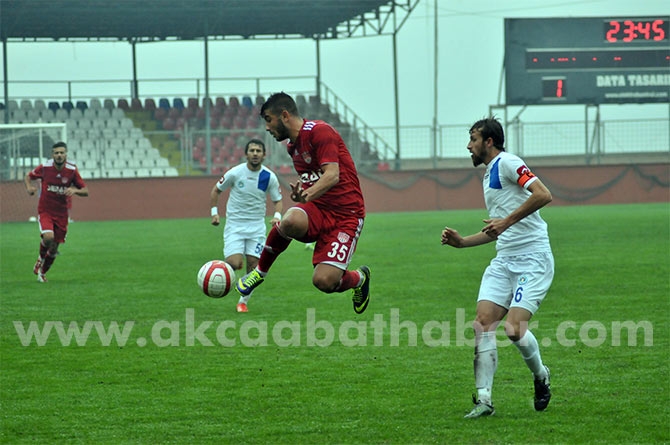 AKÇAABAT ZİRVEYE KOŞUYOR 16