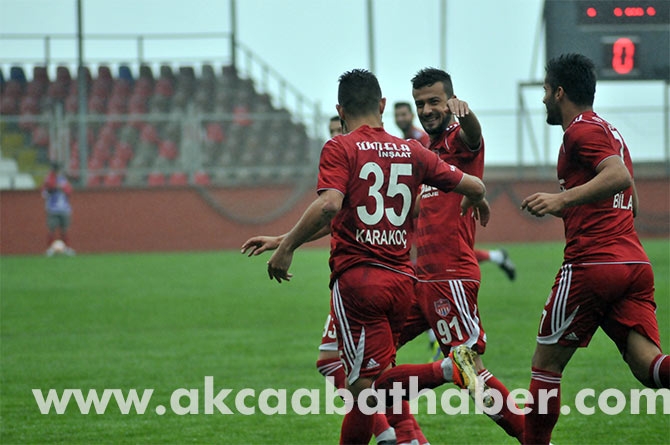 AKÇAABAT ZİRVEYE KOŞUYOR 7