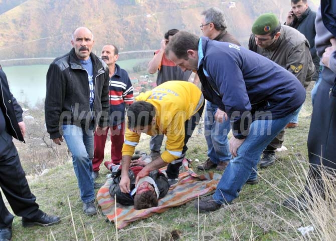 14 Yaşında Direksiyona Geçince Kaza Geldi. 7