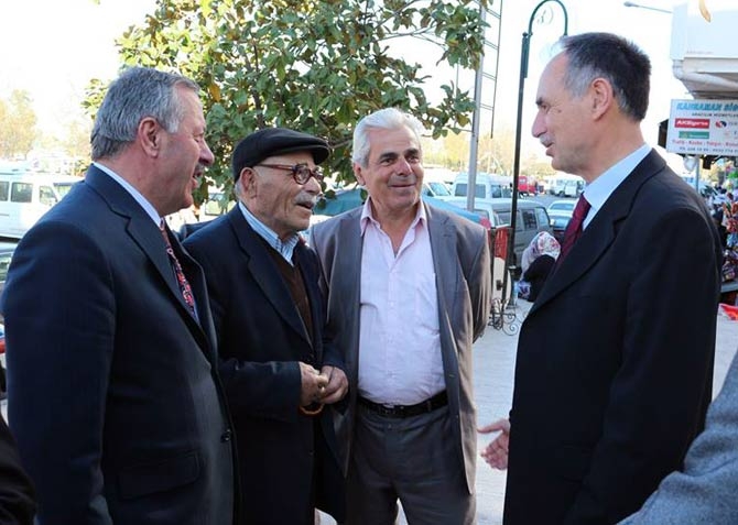 AK Parti'nin Hedefi Karış karış Dolaşmak 2