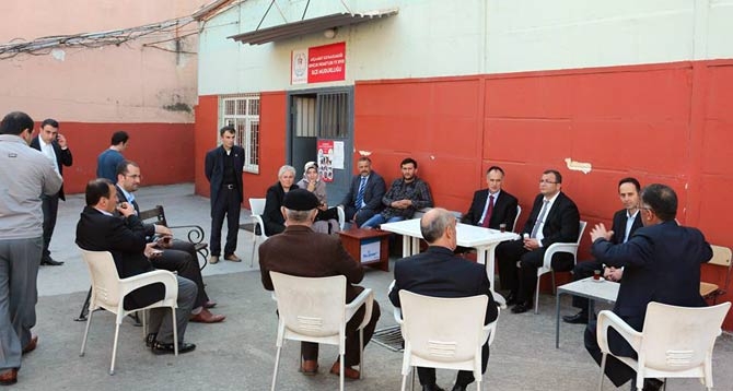 AK Parti'nin Hedefi Karış karış Dolaşmak 9