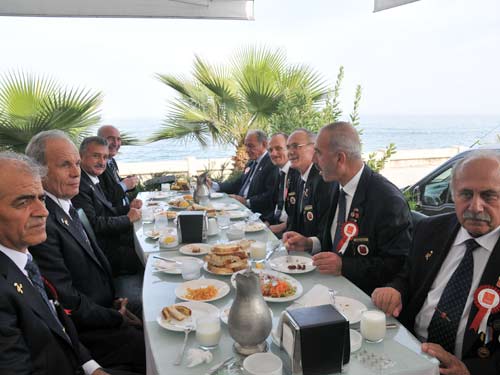 GAZİLERİMİZ AKÇAABAT'TA 9