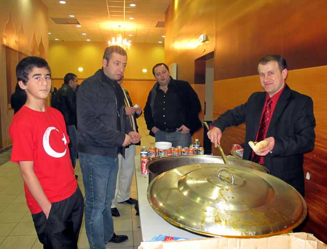 FRANSA'DA TRABZON GECESİ 5