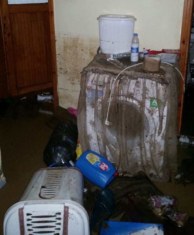 Akçaabat'ta Sağanak Hasara Neden Oldu 9