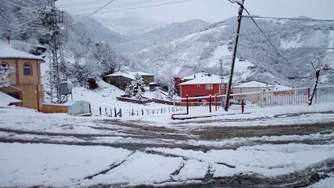 Akçaabat'ta Kar Manzaraları 1