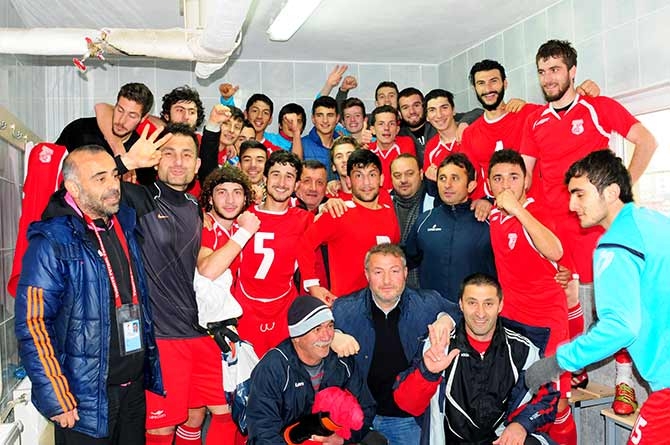 Sebatspor Play-Off'ta 25