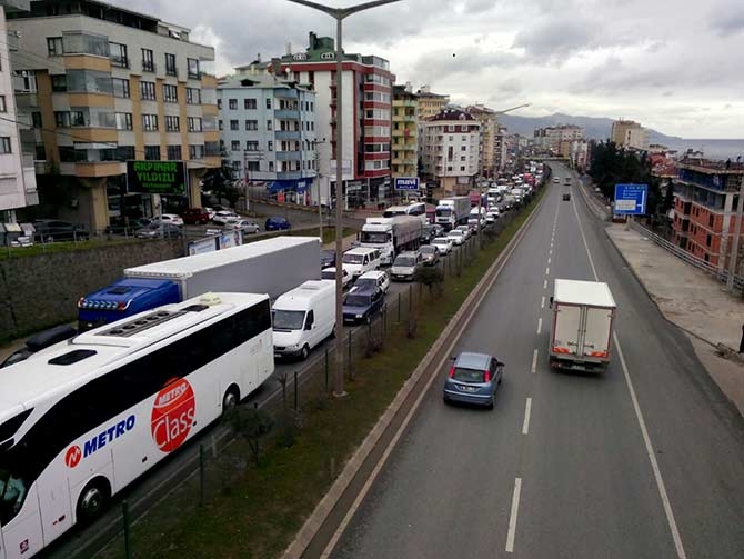 Akyazı'da Çökme 13