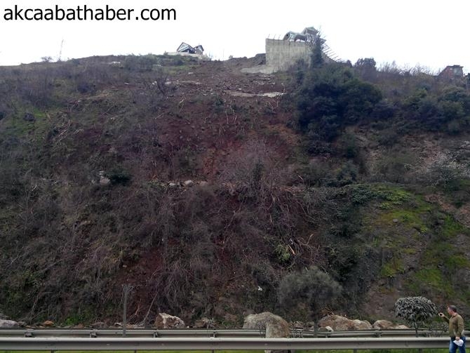 Akyazı'da Heyelan 31