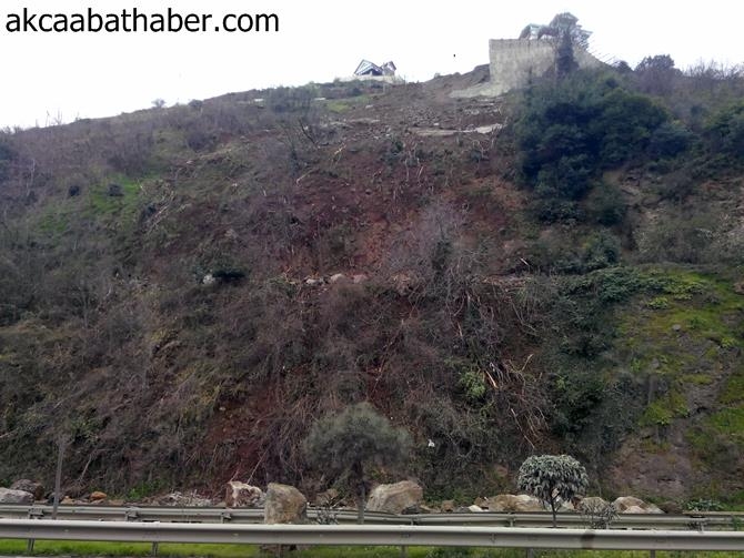 Akyazı'da Heyelan 34