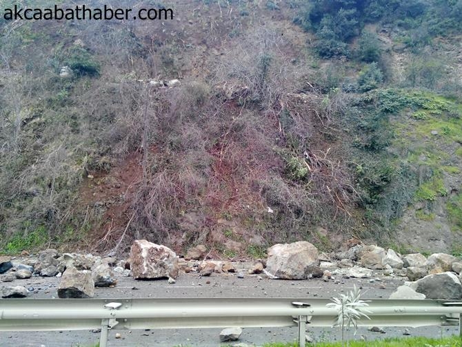 Akyazı'da Heyelan 35