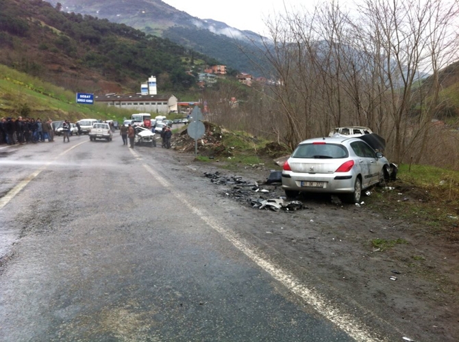 Akçaabat'ta Trafik Kazası 1