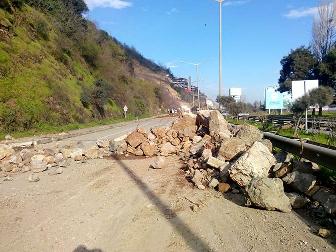 Akyazı Kara Yazı Oluyor 4