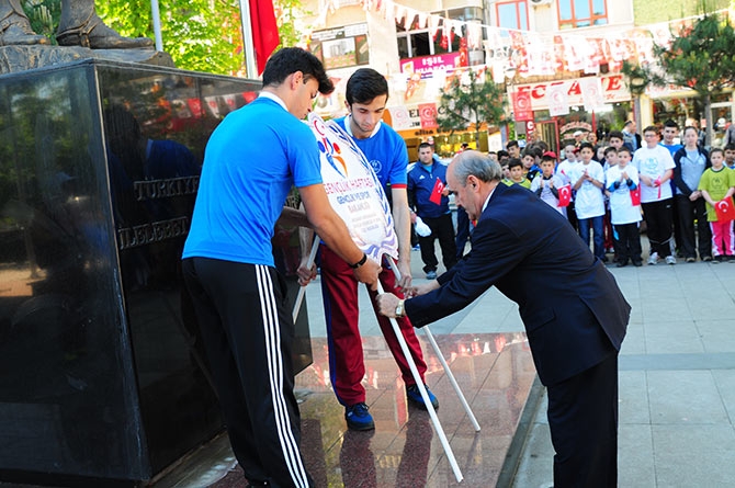 Gençlik Yürüyüşü Yapıldı 8