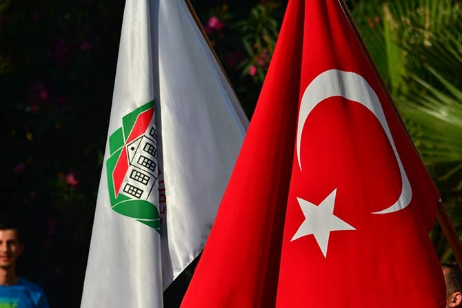 Sessiz Festivalde Afişle Terör Lanetlendi. 12