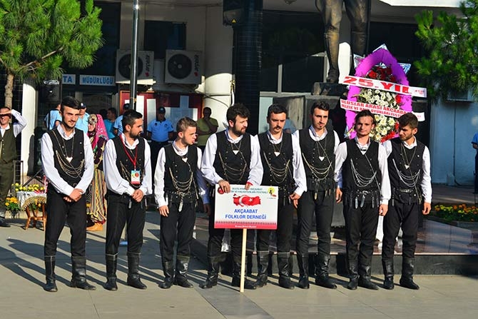 Sessiz Festivalde Afişle Terör Lanetlendi. 21