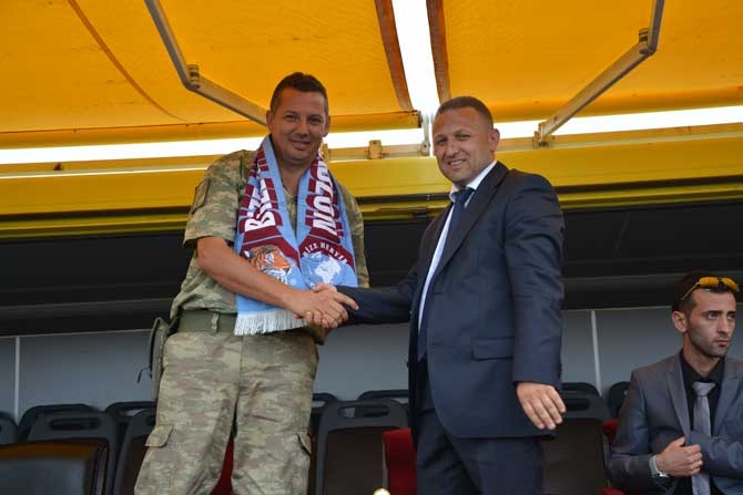 Sise Rağmen Horon Durmadı 25