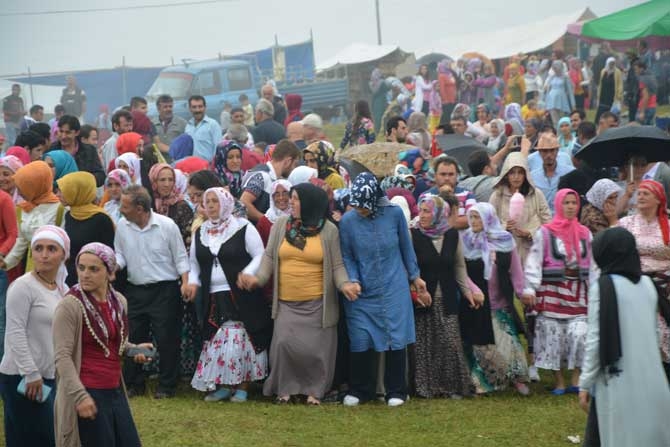 Sise Rağmen Horon Durmadı 34
