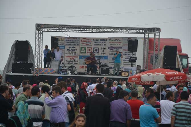 Sise Rağmen Horon Durmadı 40