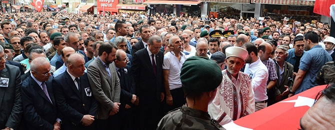 Trabzon şehidini ebediyete uğurladı 5