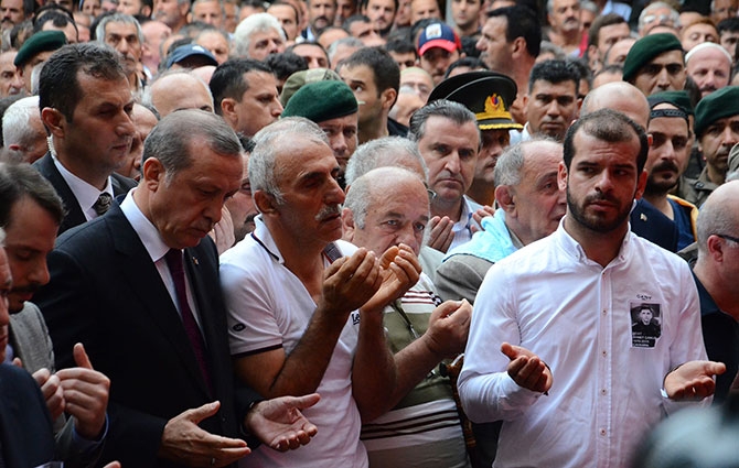 Trabzon şehidini ebediyete uğurladı 7
