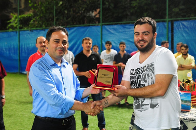 Kirazlık-Koçlu Mahallesi Yaz Futbol Turnuvası sona erdi. 11