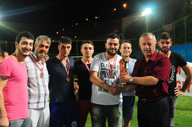 Kirazlık-Koçlu Mahallesi Yaz Futbol Turnuvası sona erdi. 6