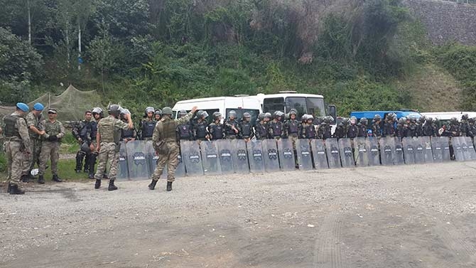 Akçaabat’ta yıkım gerginliği 1