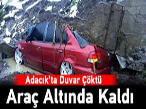 Adacık'ta Duvar Yıkıldı