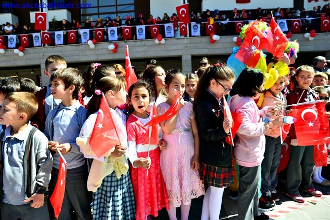 23 Nisan Coşkuyla Kutlandı 23