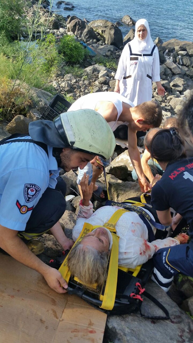 Araç Denize Uçtu 1