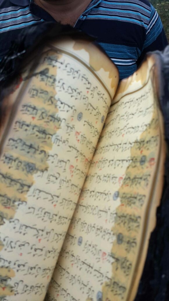 Her şey Yandı Bir Tek O... 6