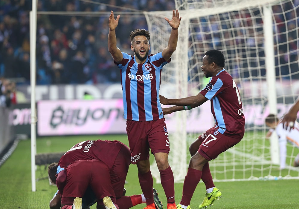 Trabzonspor 2 Galatasaray 0 11