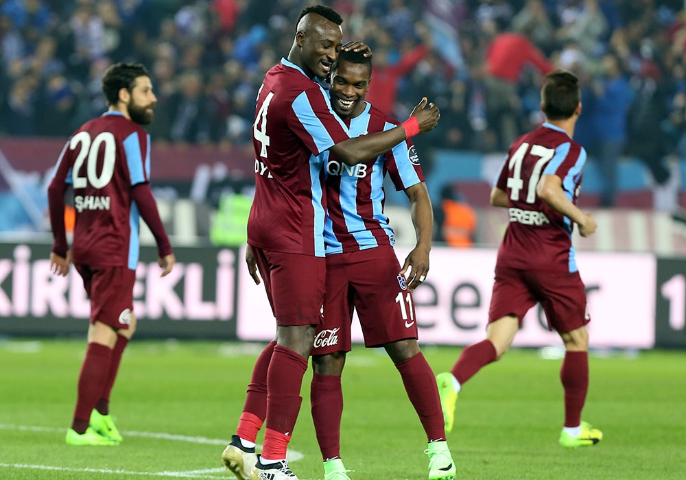 Trabzonspor 2 Galatasaray 0 17