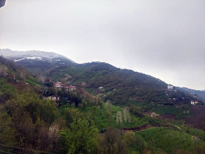 Nisan Karı Kartpostal Gibi Oldu 4