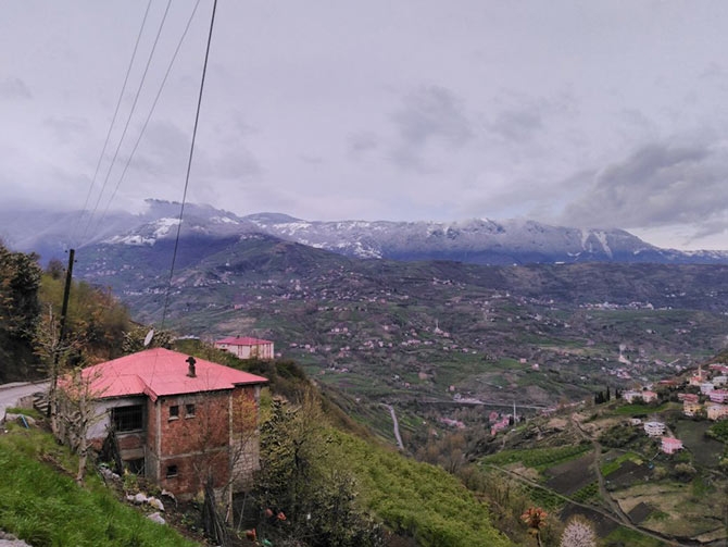 Nisan Karı Kartpostal Gibi Oldu 5