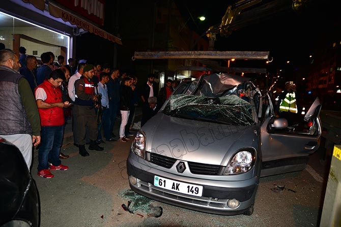 Akçaabat'ta Feci Kaza 1 Ölü 3 yaralı 4
