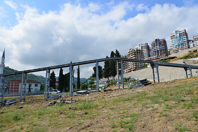 Yapılmadan Tartışılan Üst Geçit 2