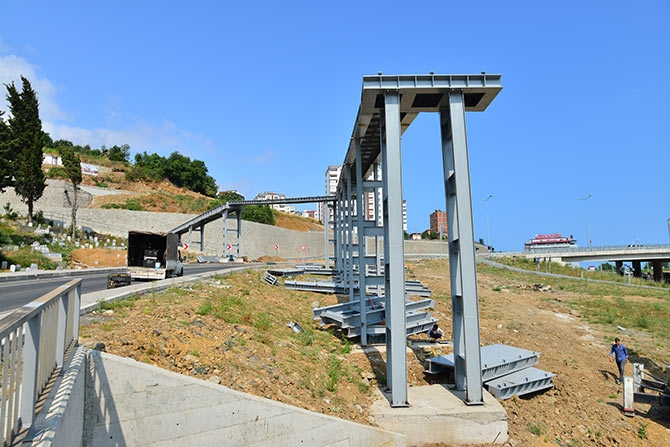 Yapılmadan Tartışılan Üst Geçit 6