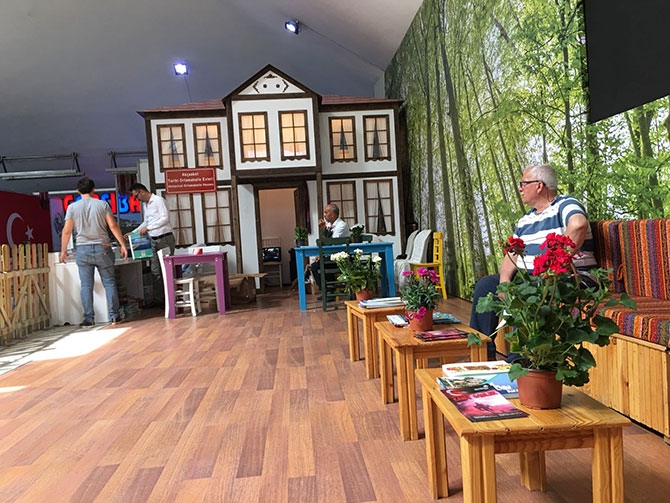 Ankara'da Akçaabat Rüzgarı Esti 17