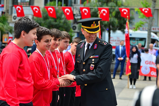 19 Mayıs Coşkuyla Kutlandı 8