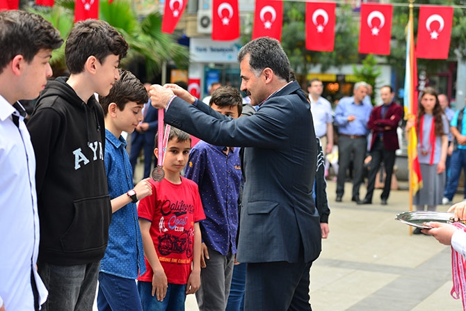 19 Mayıs Coşkuyla Kutlandı 9