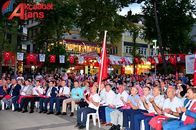 Demokrasi İçin Yürüdük 13