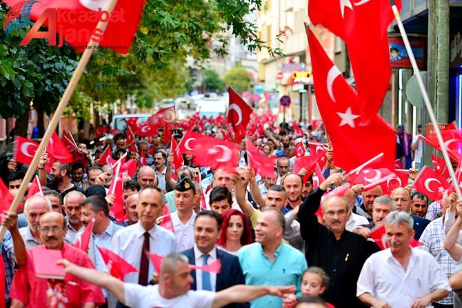 Demokrasi İçin Yürüdük 37