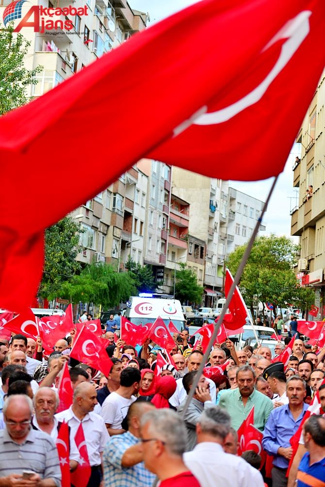 Demokrasi İçin Yürüdük 61