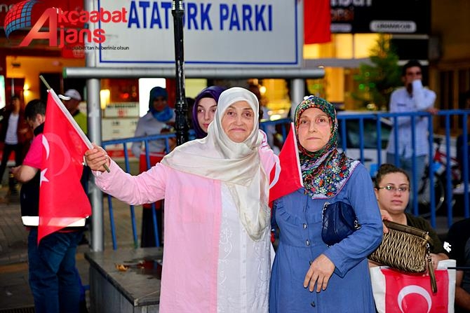 Demokrasi İçin Yürüdük 8