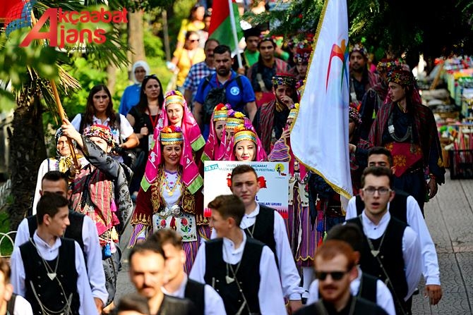 Akçaabat Renklendi 38