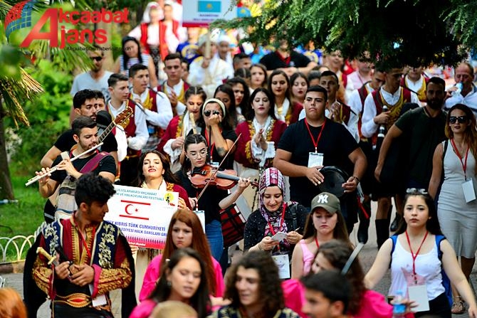 Akçaabat Renklendi 46