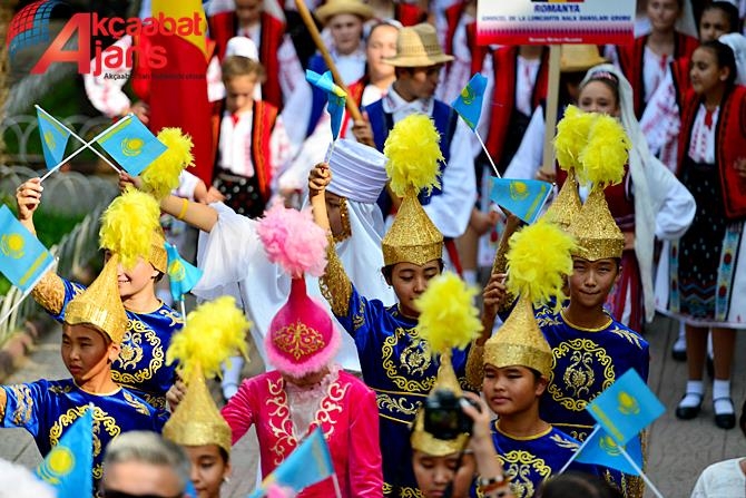 Akçaabat Renklendi 50